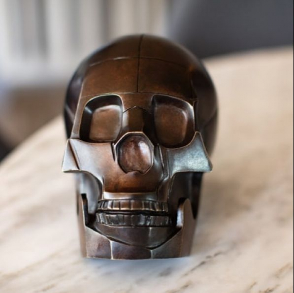 Jennifer Troice — Bronce Skull 