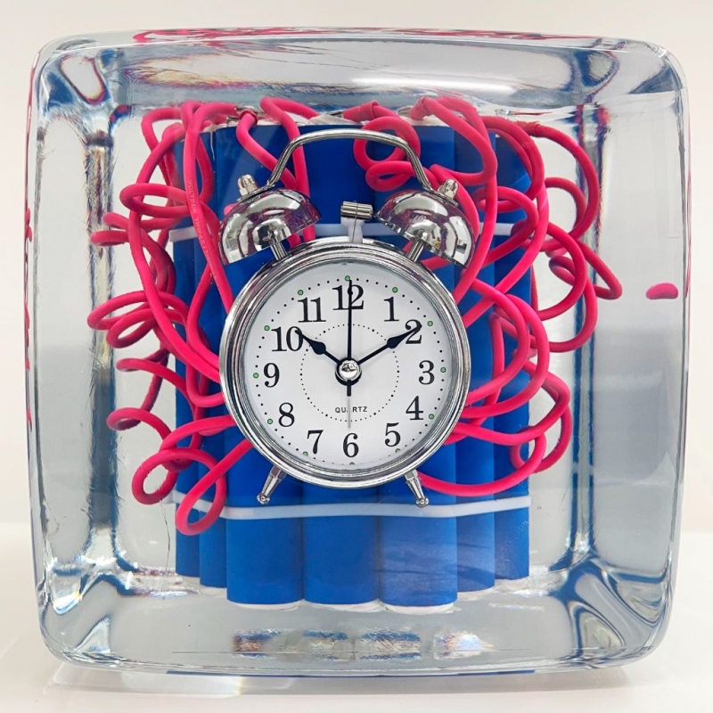 Emmanuel Meneses  — Time Bomb Blue
