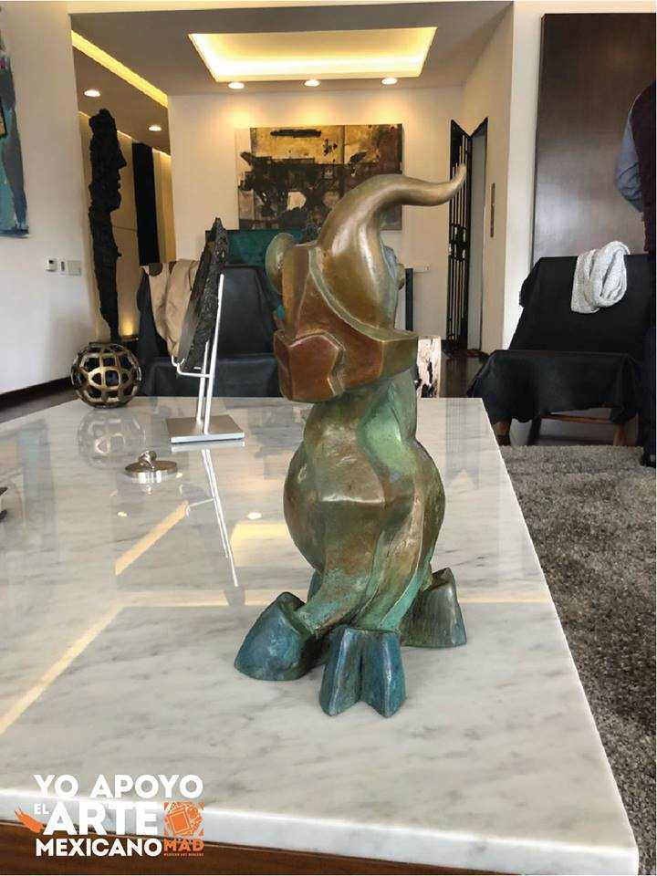 Toro Mascota